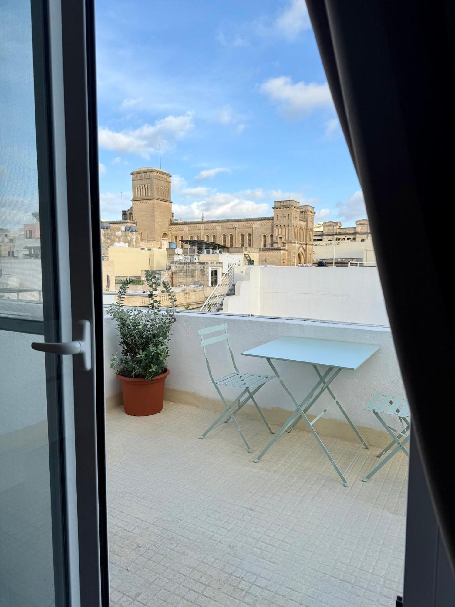 Hostel 94 Sliema Exterior foto
